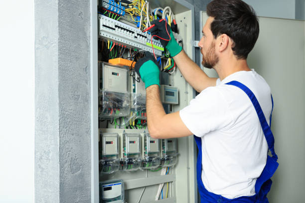 Best Affordable Emergency Electrician  in Demorest, GA